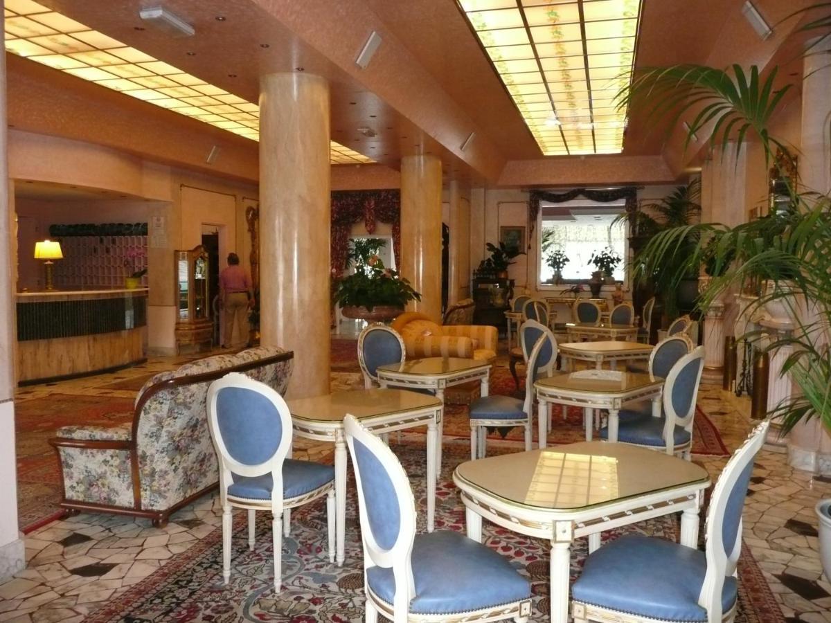 Hotel Imperial Каорле Екстер'єр фото