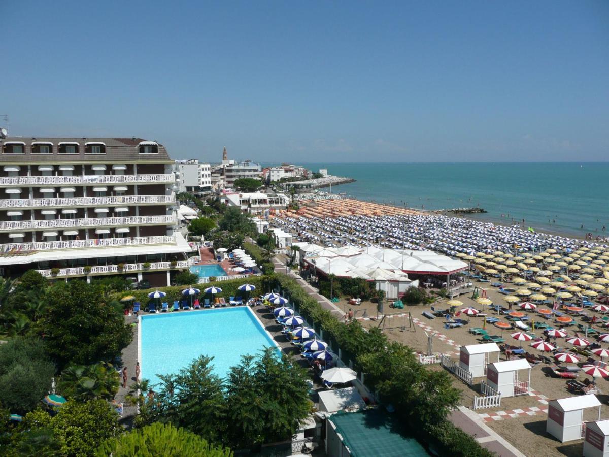 Hotel Imperial Каорле Екстер'єр фото